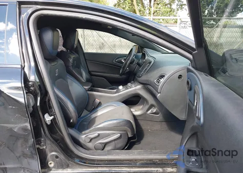 2015 Chrysler 200 S из США, поврежденный, VIN 1C3CCCDG5FN636605